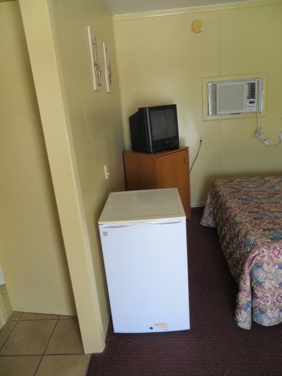 أوكيتشوبي Travelers Inn الغرفة الصورة