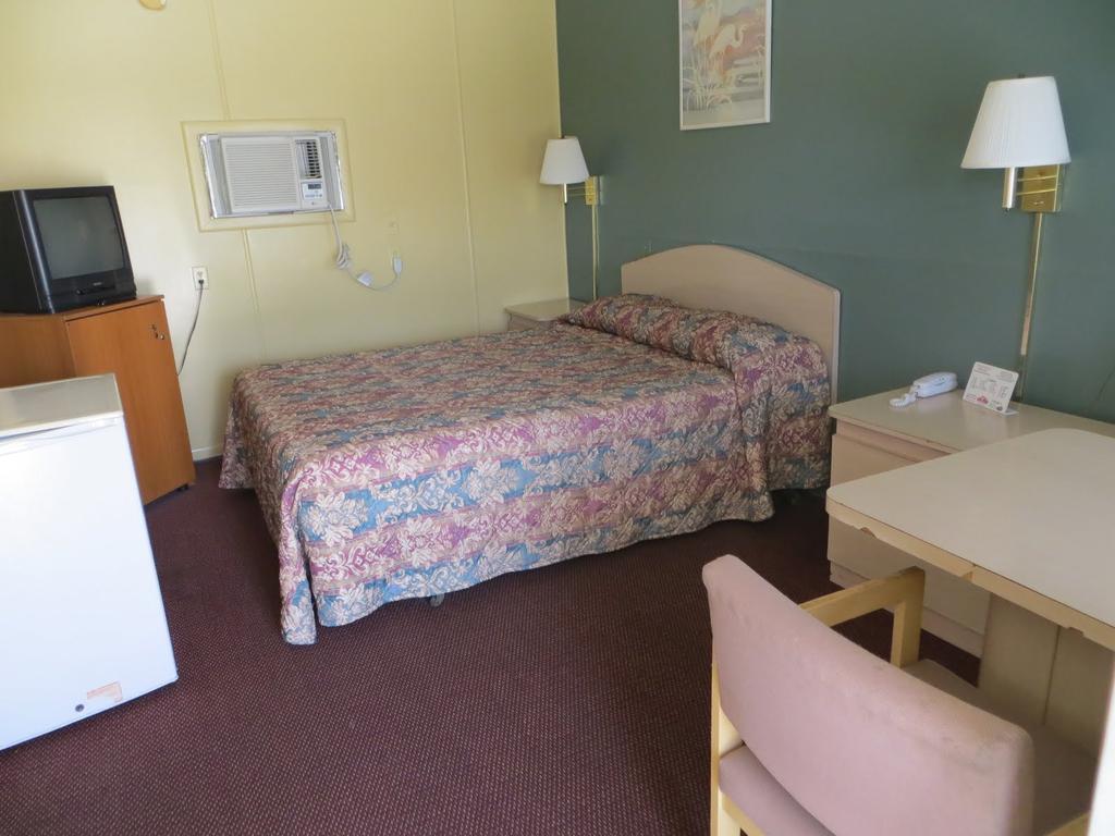 أوكيتشوبي Travelers Inn الغرفة الصورة